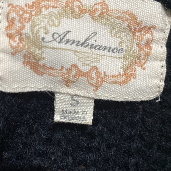 Black knit sweater - Picture 2 of 2